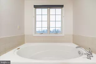 13642 Old Springhouse Ct, Lovettsville, VA 20180 - Photo 34