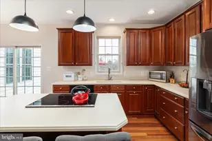 13642 Old Springhouse Ct, Lovettsville, VA 20180 - Photo 16