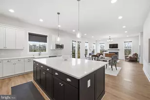 41490 Bedford Fls Ct, Aldie, VA 20105 - Photo 2