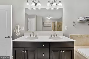 42558 Sunset Ridge Square, Ashburn, VA 20148 - Photo 38