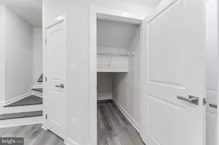 21815 Express Ter, Ashburn, VA 20147 - Photo 10