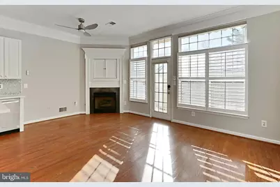 26143 Nimbleton Square, Chantilly, VA 20152 - Photo 16