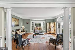 19082 Parallel Bluffs Ct, Leesburg, VA 20176 - Photo 8