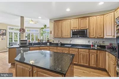 19082 Parallel Bluffs Court, Leesburg, VA 20176 - Photo 38
