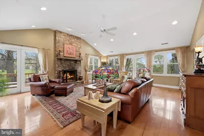 25404 Frosty Meadow Lane, Aldie, VA 20105 - Photo 2