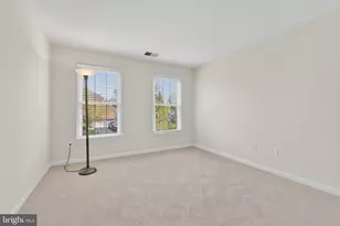 43355 La Belle Pl, Ashburn, VA 20147 - Photo 48