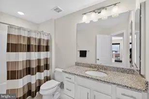 42410 Dogwood Glen Square, Sterling, VA 20166 - Photo 16