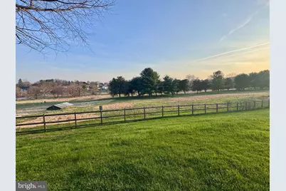 125 Clubhouse Drive SW #8, Leesburg, VA 20175 - Photo 4