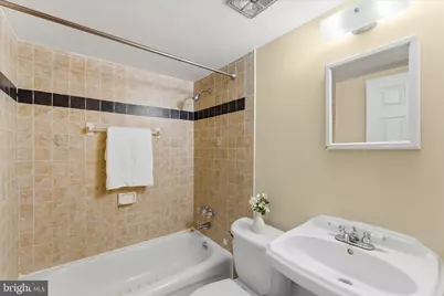 125 Clubhouse Drive SW #8, Leesburg, VA 20175 - Photo 14