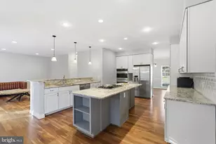 43949 Bruceton Mills Cir, Ashburn, VA 20147 - Photo 10