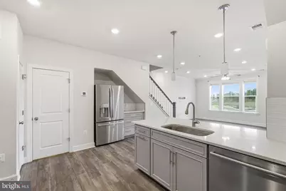 22528 Wilson View Terrace, Ashburn, VA 20148 - Photo 6