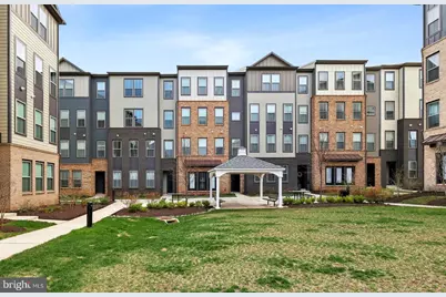 46007 Woodpecker Sq., Sterling, VA 20165 - Photo 1