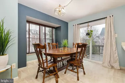 45591 Hutchens Square, Sterling, VA 20166 - Photo 6