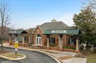 45591 Hutchens Square, Sterling, VA 20166 - Photo 46