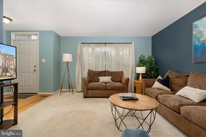 45591 Hutchens Square, Sterling, VA 20166 - Photo 4