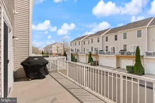 42760 Atchison Terrace, Chantilly, VA 20152 - Photo 14