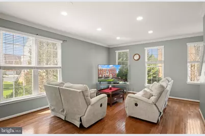 42760 Atchison Terrace, Chantilly, VA 20152 - Photo 6