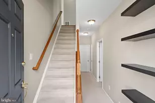 42760 Atchison Terrace, Chantilly, VA 20152 - Photo 4