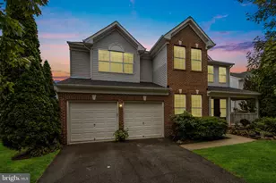 115 Richard Dr SE, Leesburg, VA 20175 - Photo 1