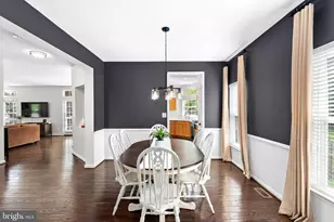 42839 Champney Ct, Broadlands, VA 20148 - Photo 8