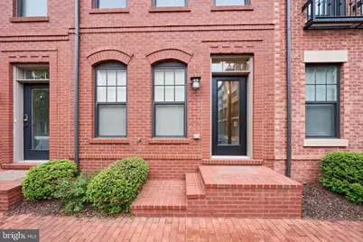 256 Bluemont Branch Terrace SE, Leesburg, VA 20175 - Photo 10