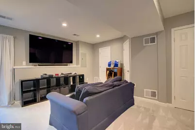 528 Tuliptree Square NE, Leesburg, VA 20176 - Photo 34