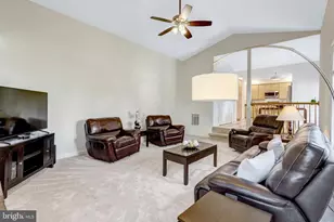 20799 Amberview Ct, Ashburn, VA 20147 - Photo 12