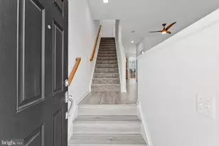 42746 Tunstall Terrace, Ashburn, VA 20147 - Photo 6