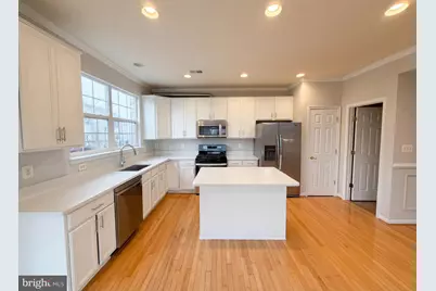 43684 Phelps Terrace, Ashburn, VA 20147 - Photo 2