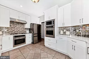 43518 Golden Meadow Cir, Ashburn, VA 20147 - Photo 14