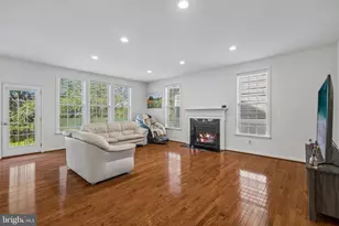 24287 Purple Finch Dr, Aldie, VA 20105 - Photo 10