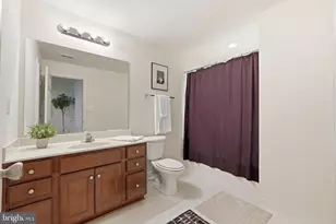 22320 Lost Branch Cir, Ashburn, VA 20148 - Photo 54