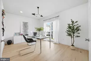 22320 Lost Branch Cir, Ashburn, VA 20148 - Photo 8