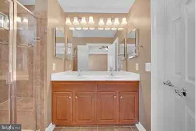 42726 Tunstall Terrace, Ashburn, VA 20147 - Photo 20