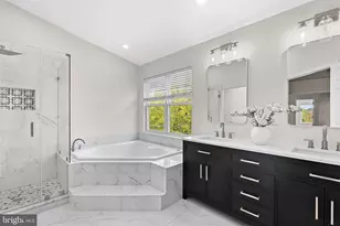 21555 Trowbridge Square, Ashburn, VA 20147 - Photo 30