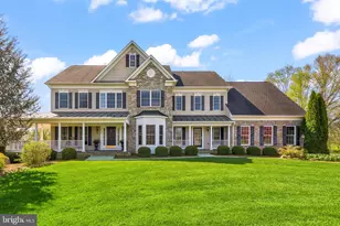 37619 Wright Farm Dr, Purcellville, VA 20132 - Photo 2