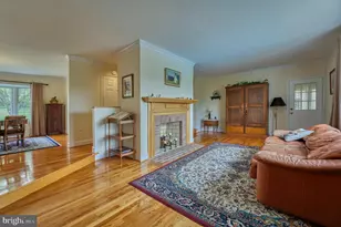 36181 Foxlore Farm Ln, Round Hill, VA 20141 - Photo 8