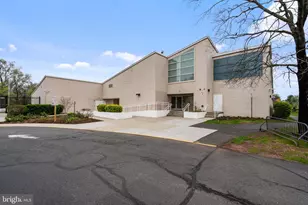 218 Penny Ln, Sterling, VA 20164 - Photo 38