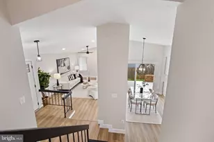 218 Penny Ln, Sterling, VA 20164 - Photo 20