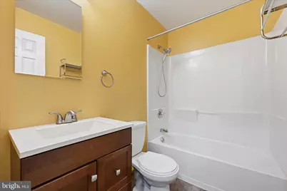 221 Beacon Drive, Sterling, VA 20164 - Photo 8