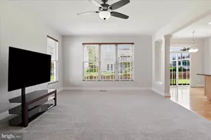 13572 Arcadian Dr, Leesburg, VA 20176 - Photo 16