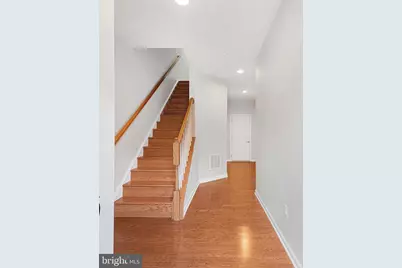 22273 Sims Terrace, Ashburn, VA 20148 - Photo 2