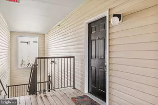 21191 McFadden Square, Sterling, VA 20165 - Photo 24