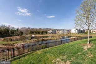 1400 Ribbon Limestone Terrace SE, Leesburg, VA 20175 - Photo 34