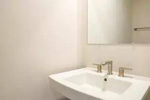 21835 Express Ter, Ashburn, VA 20147 - Photo 16