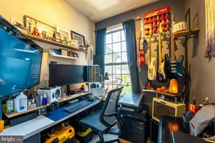 23290 Milltown Knoll Square, Ashburn, VA 20148 - Photo 18