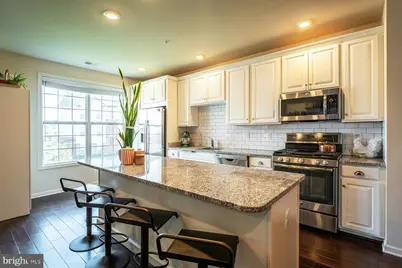 23290 Milltown Knoll Square #103, Ashburn, VA 20148 - Photo 8