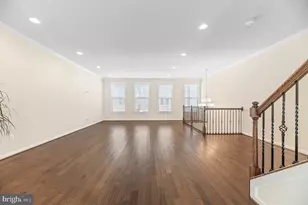 42409 Dogwood Square, Sterling, VA 20166 - Photo 12