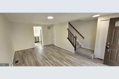 15 Asbury Way, Sterling, VA 20165 - Photo 2