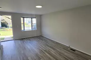 15 Asbury Way, Sterling, VA 20165 - Photo 4